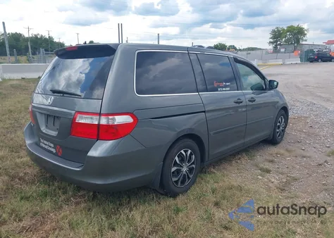 2007 Honda Odyssey Lx z USA, uszkodzony, nr VIN 5FNRL38207B102772